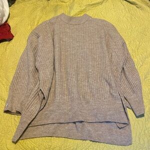 2 medium H&M sweaters